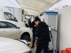 港華燃氣唯亭站充電車位0.4kV接入工程